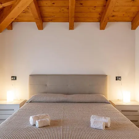 5 Il Tornante Apartment *