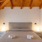 5 Il Tornante Apartment *