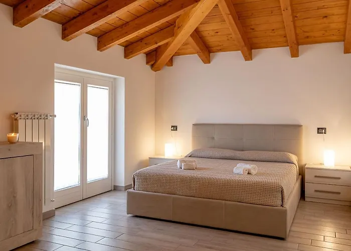 5 Il Tornante Apartment *