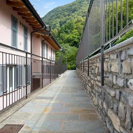 5 Il Tornante 아파트 네소